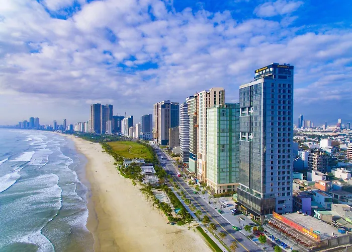Peninsula Hotel Danang